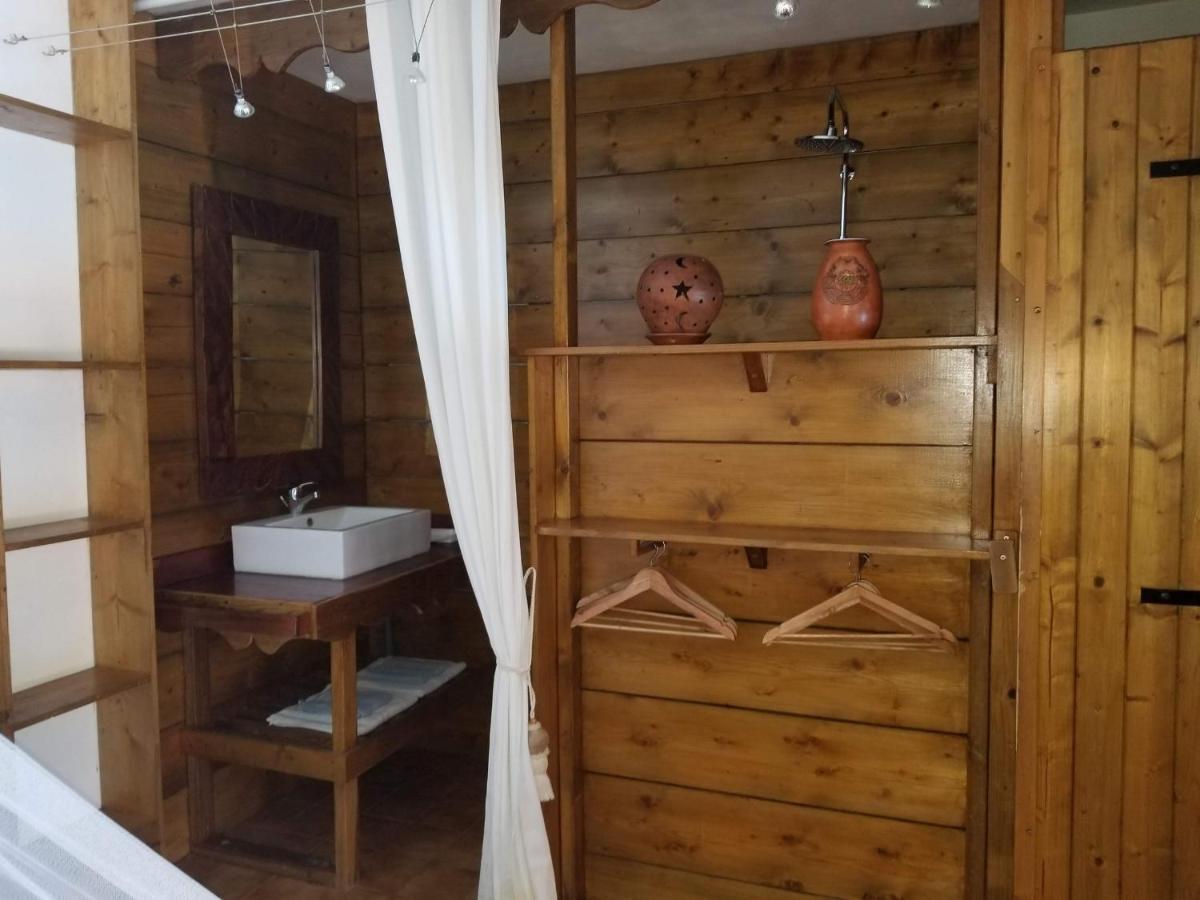 Les Bananes Vertes Ecolodges Saint-Claude Eksteriør bilde