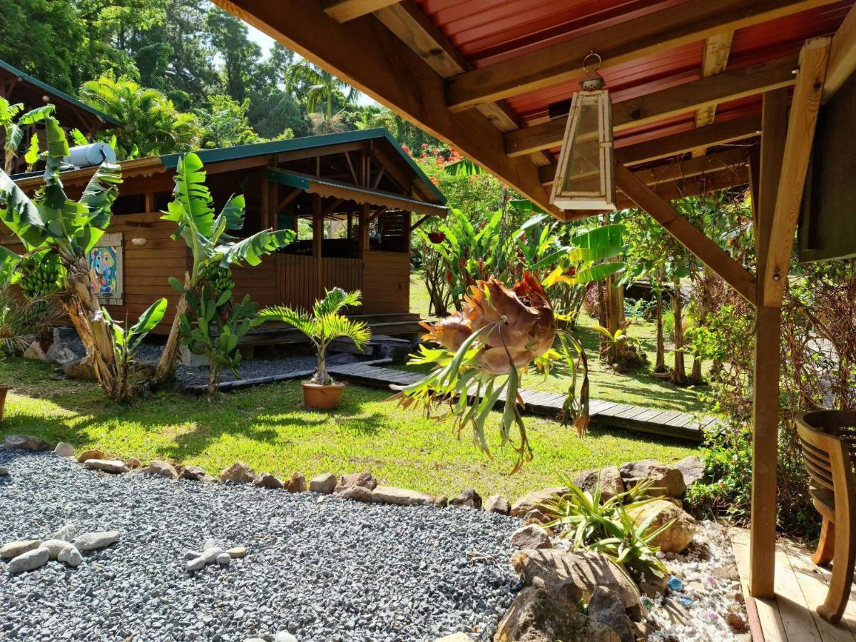 Les Bananes Vertes Ecolodges Saint-Claude Eksteriør bilde