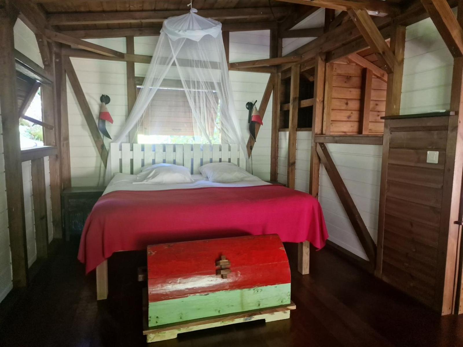 Les Bananes Vertes Ecolodges Saint-Claude Eksteriør bilde