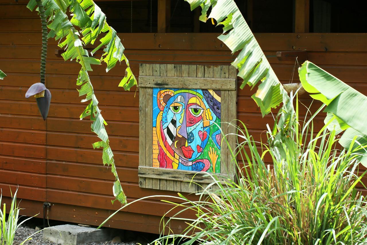 Les Bananes Vertes Ecolodges Saint-Claude Eksteriør bilde